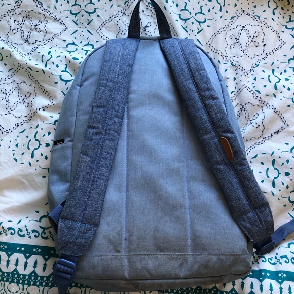 Herschel Backpack - Picture 3 of 5